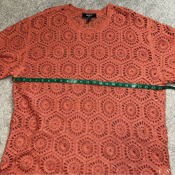 Forever 21 Men's Rust Crochet Short Sleeve Tee - Picture 2 of 5